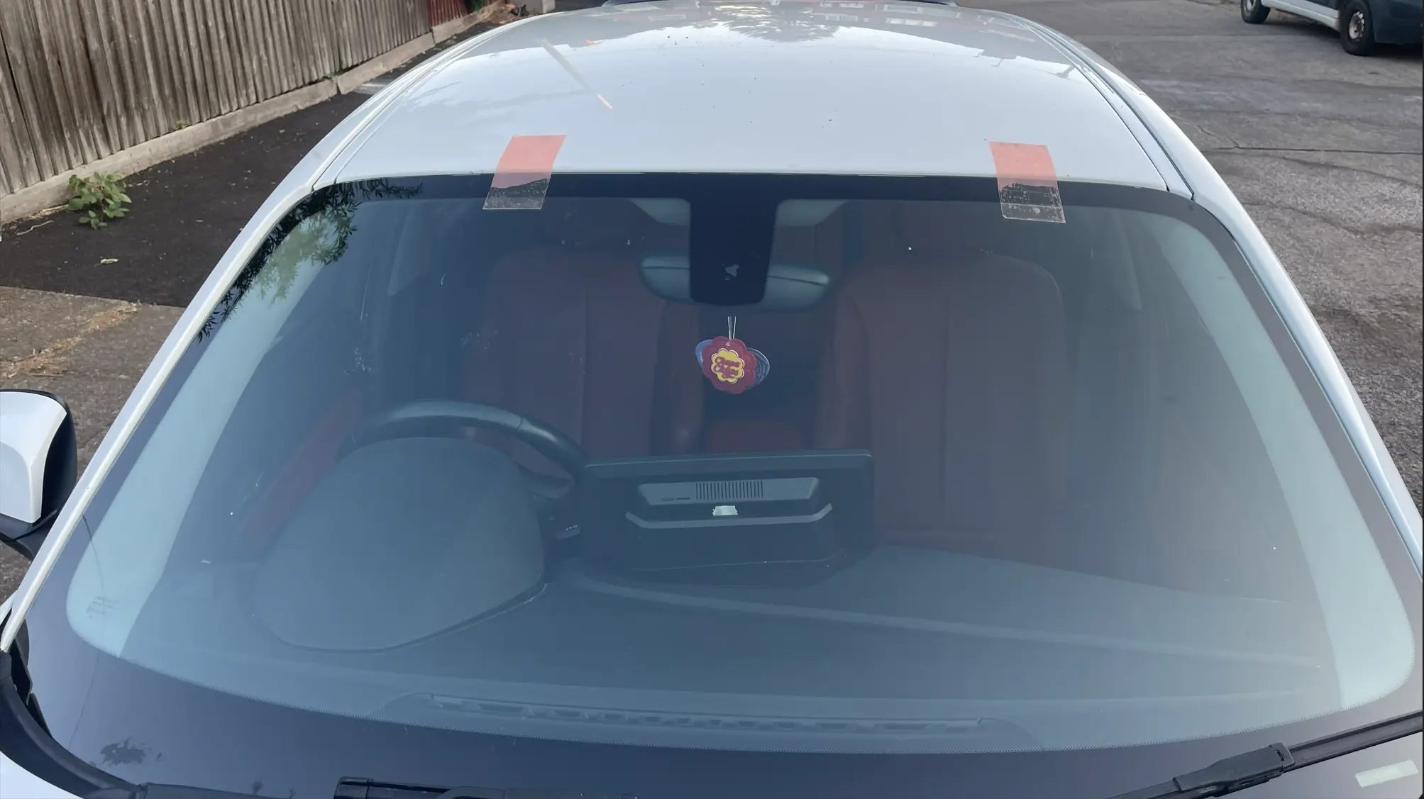 Windscreen mounted camera used by driver assistance systems